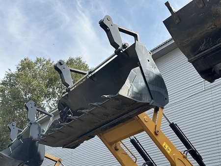  Экскаватор-погрузчик Sany BHL95 R20 арт. 10000027 низкие цены 